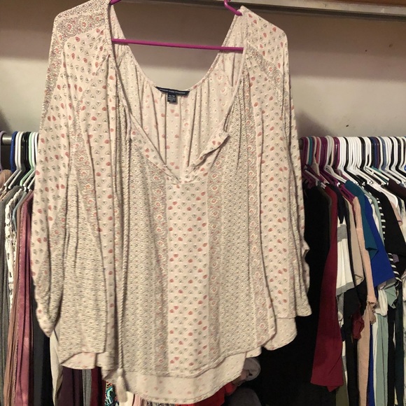 American Eagle Blouses - Picture 3 of 3